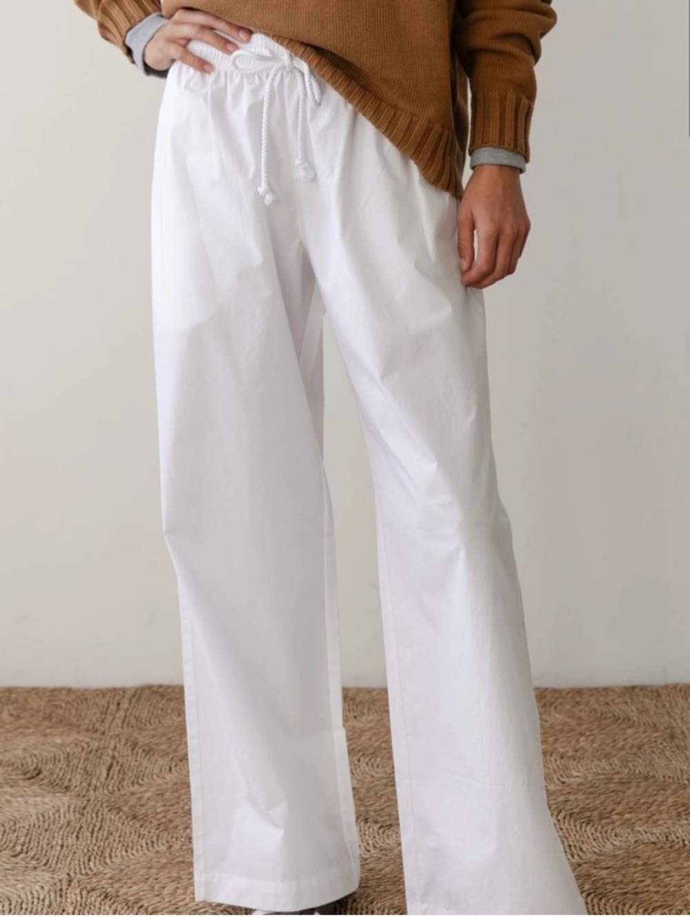 NWT Donni Pop Pants in White